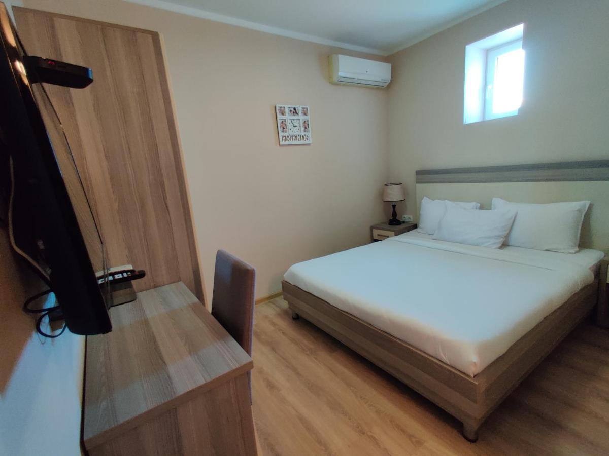 Black Sea Towers 巴统 外观 照片